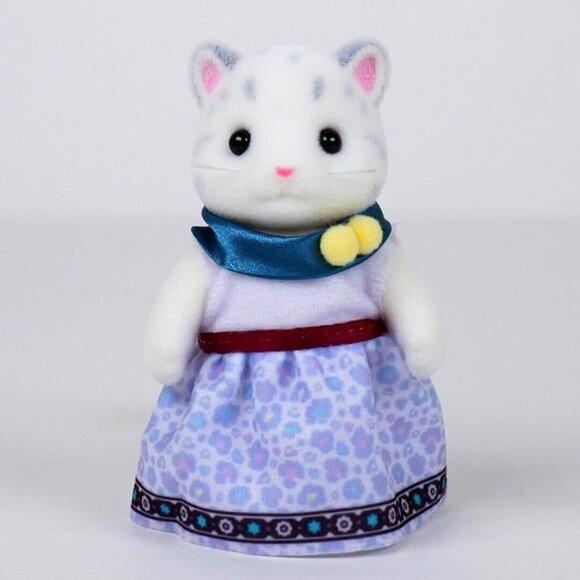 Calico Critters Sylvanian Families FS-55 Snow Leopard Mother - Picture 2 of 7